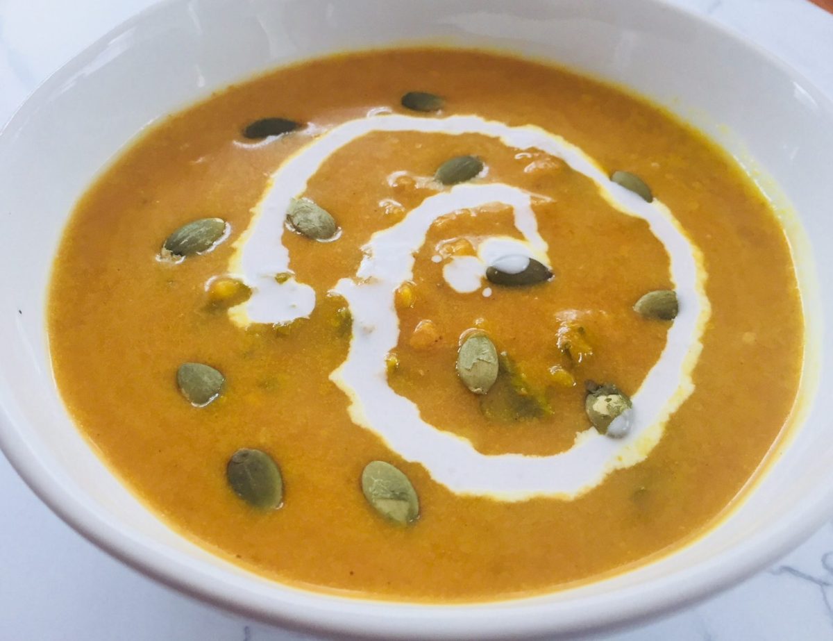 Curry Pumpkin Soup with Sausage and Kale – Gluten and Dairy Free
