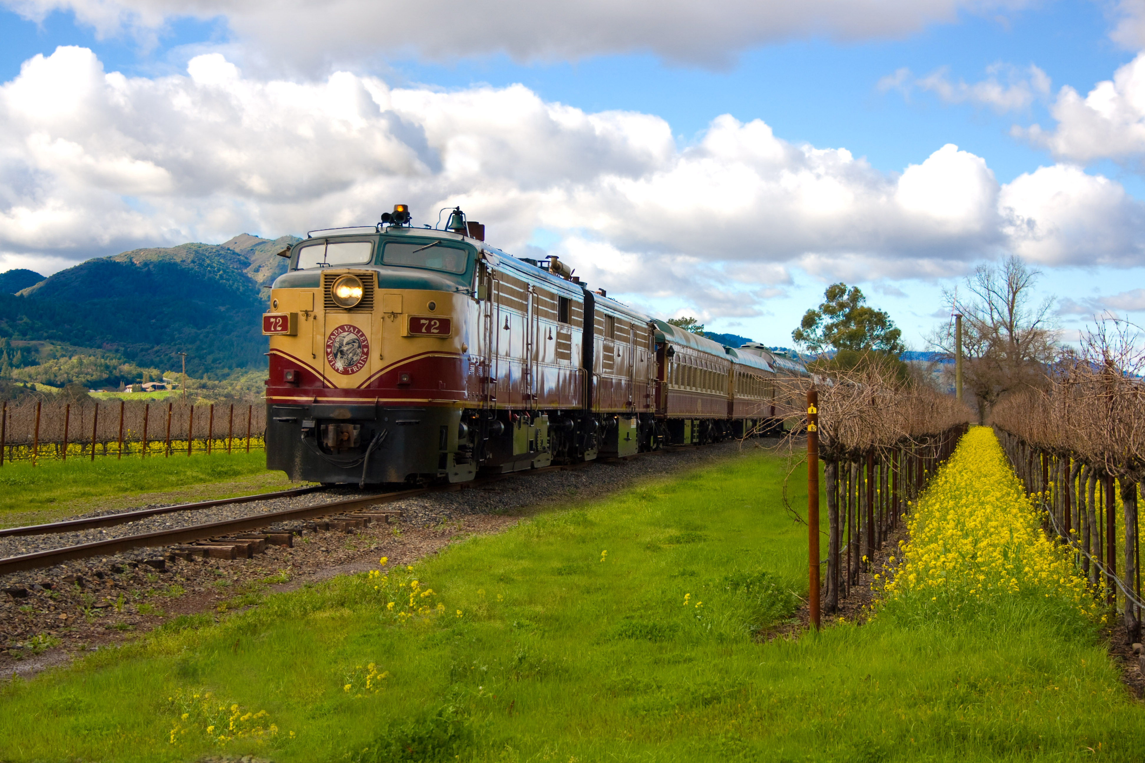 6 Train Trips in the USA You Need to Take